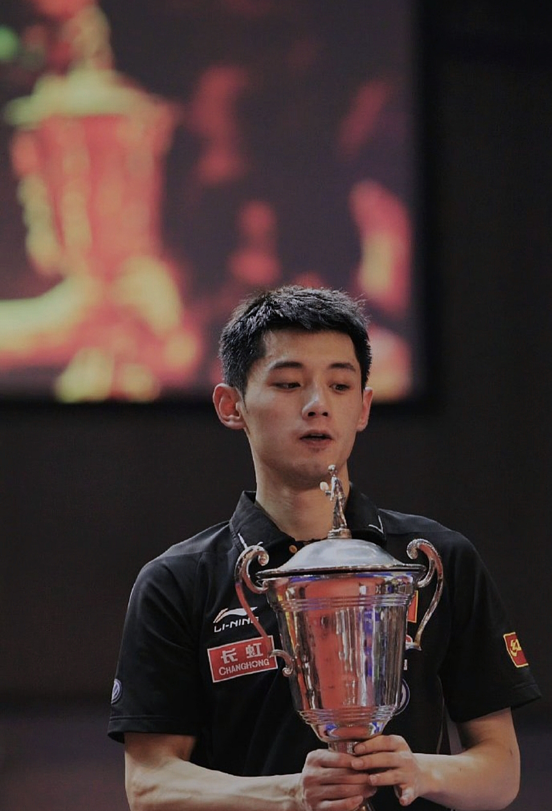 比利时乒乓球队血洗中国乒乓球队，张继科完成帽子戏法