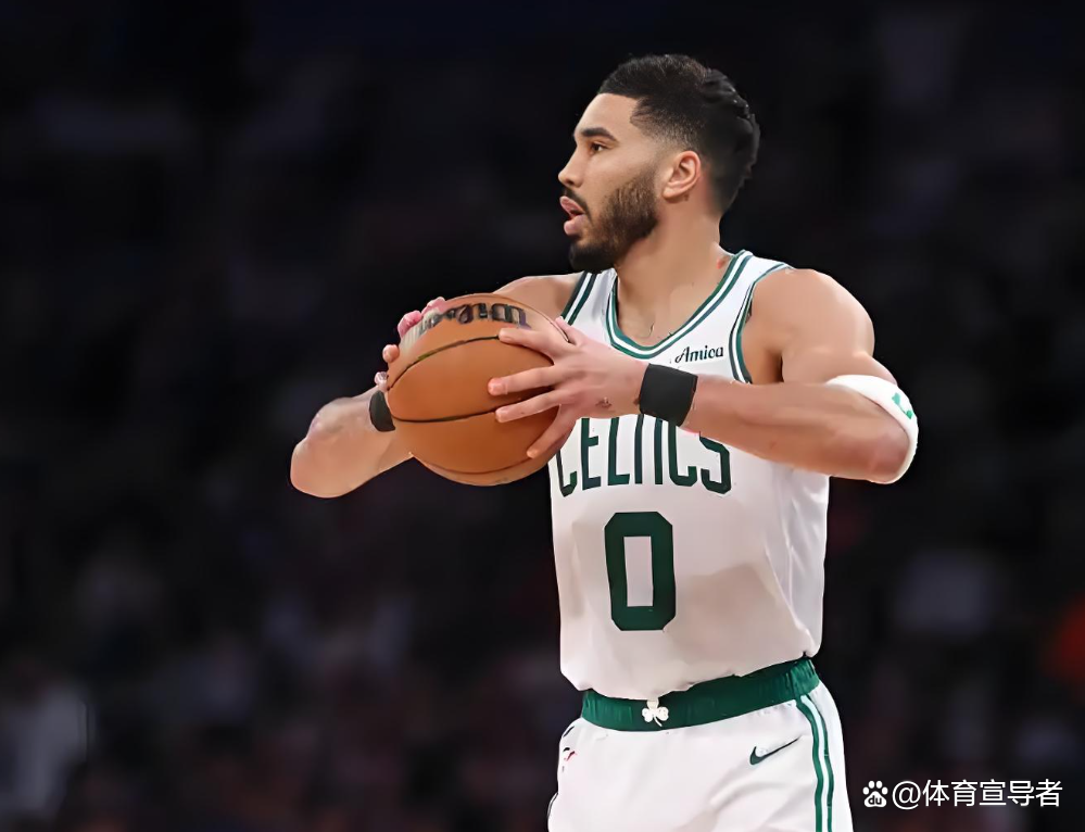 中国男篮绝地反击湖人，塔图姆惊艳世界