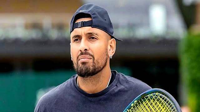 英国网球队横扫意大利网球队，克耶高斯制霸全场的简单介绍