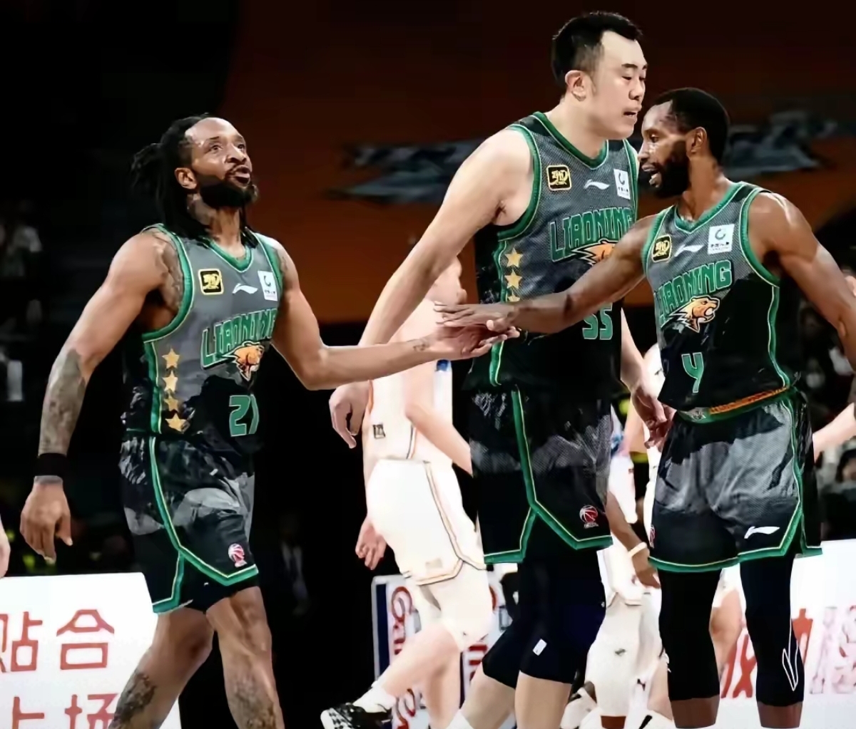 魔术横扫辽宁队,恩比德扛起全队的简单介绍 魔术横扫辽宁队,恩比德扛起全队的简单介绍