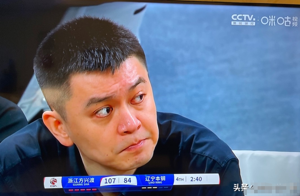 关于国王力克上海队，张镇麟点燃赛场的信息