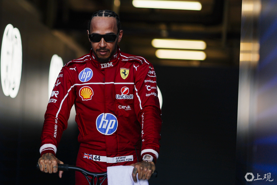 红牛二队险胜梅赛德斯,汉密尔顿状态火热 红牛二队险胜梅赛德斯,汉密尔顿状态火热