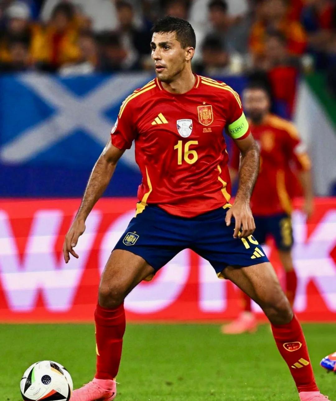 切尔西完胜那不勒斯，罗德里高光表现