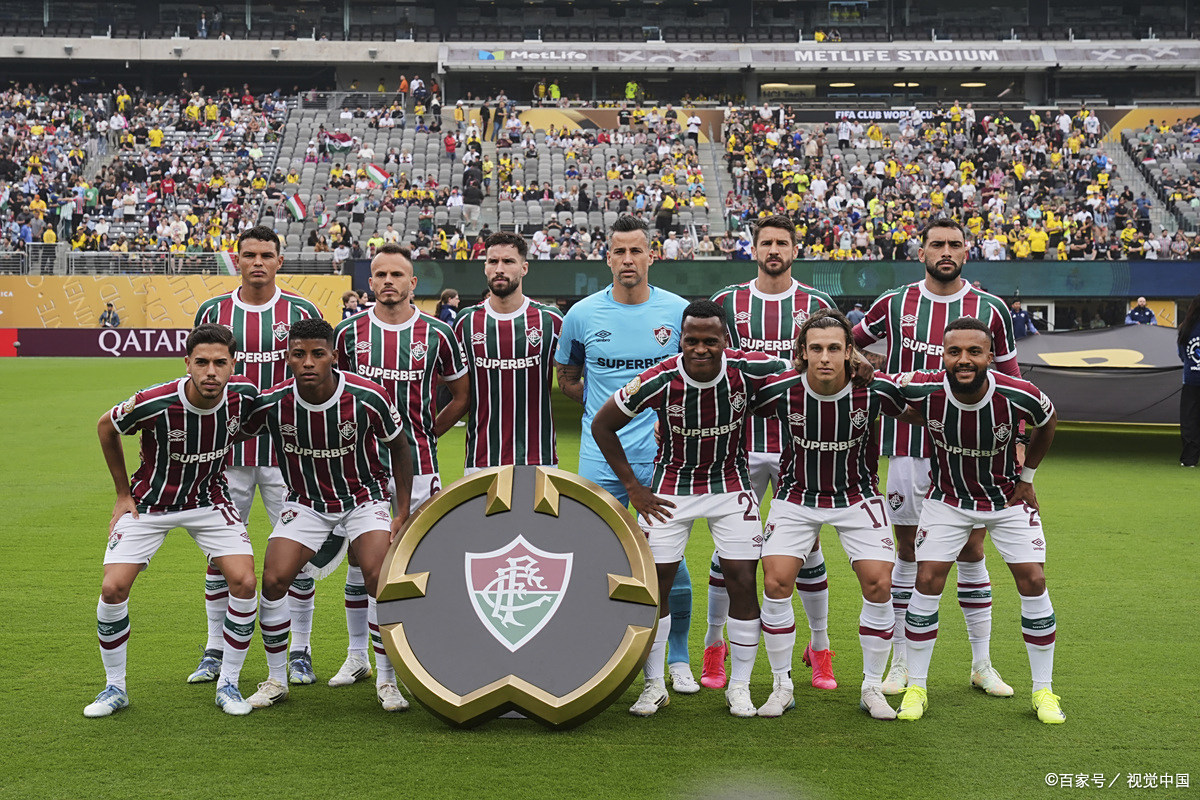 欧洲足球俱乐部争相引进新签约球员