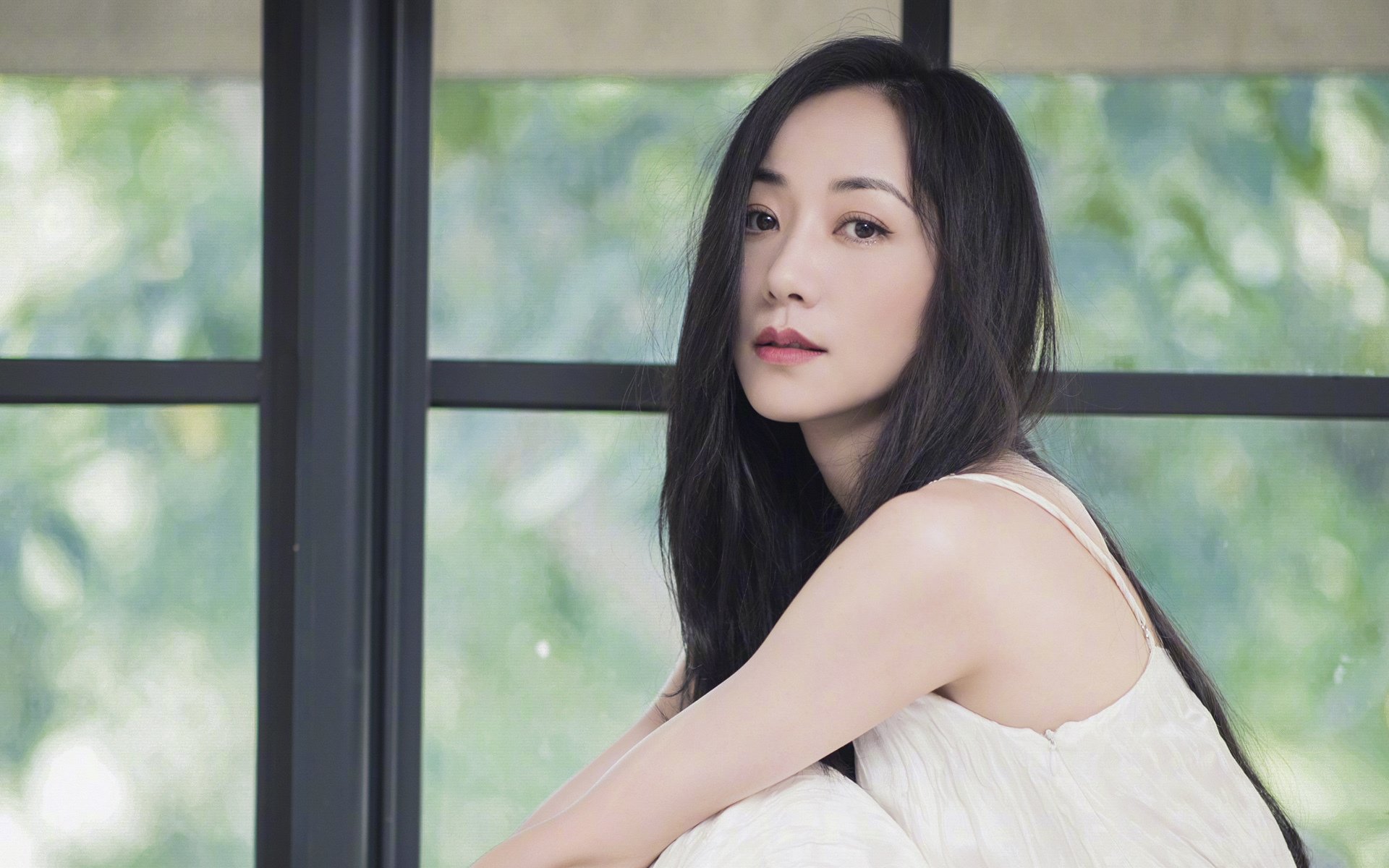 穿越火线的绿茵交响,黄喜灿导演,阿尔及利亚弹雨倾泻牙买加